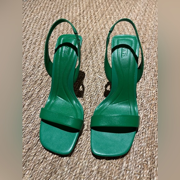 Zara Shoes Zara Slingback Heeled Leather Sandals Green Poshmark